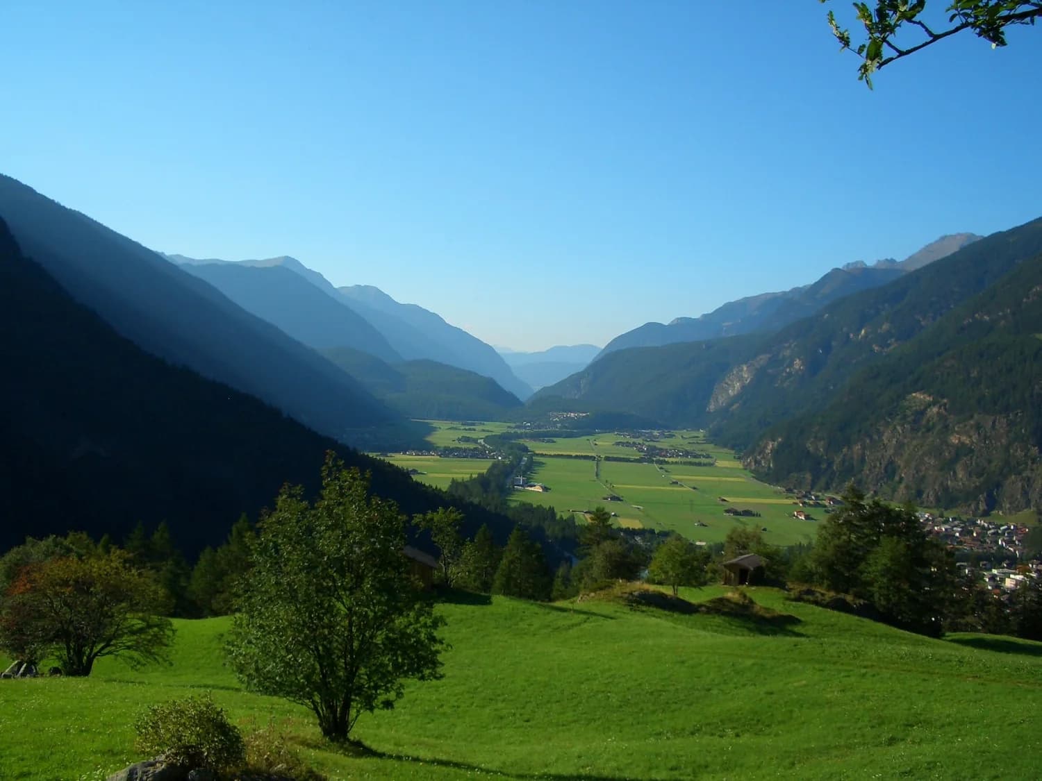 Blick über das Ötztal in Tirol